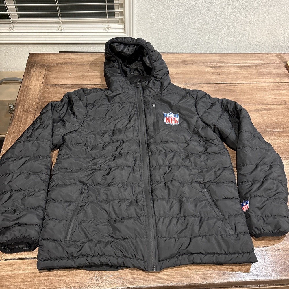 NFL On-Field Winter Puffer Jacket Coat Black Men's Size‎ Medium Team Apparel